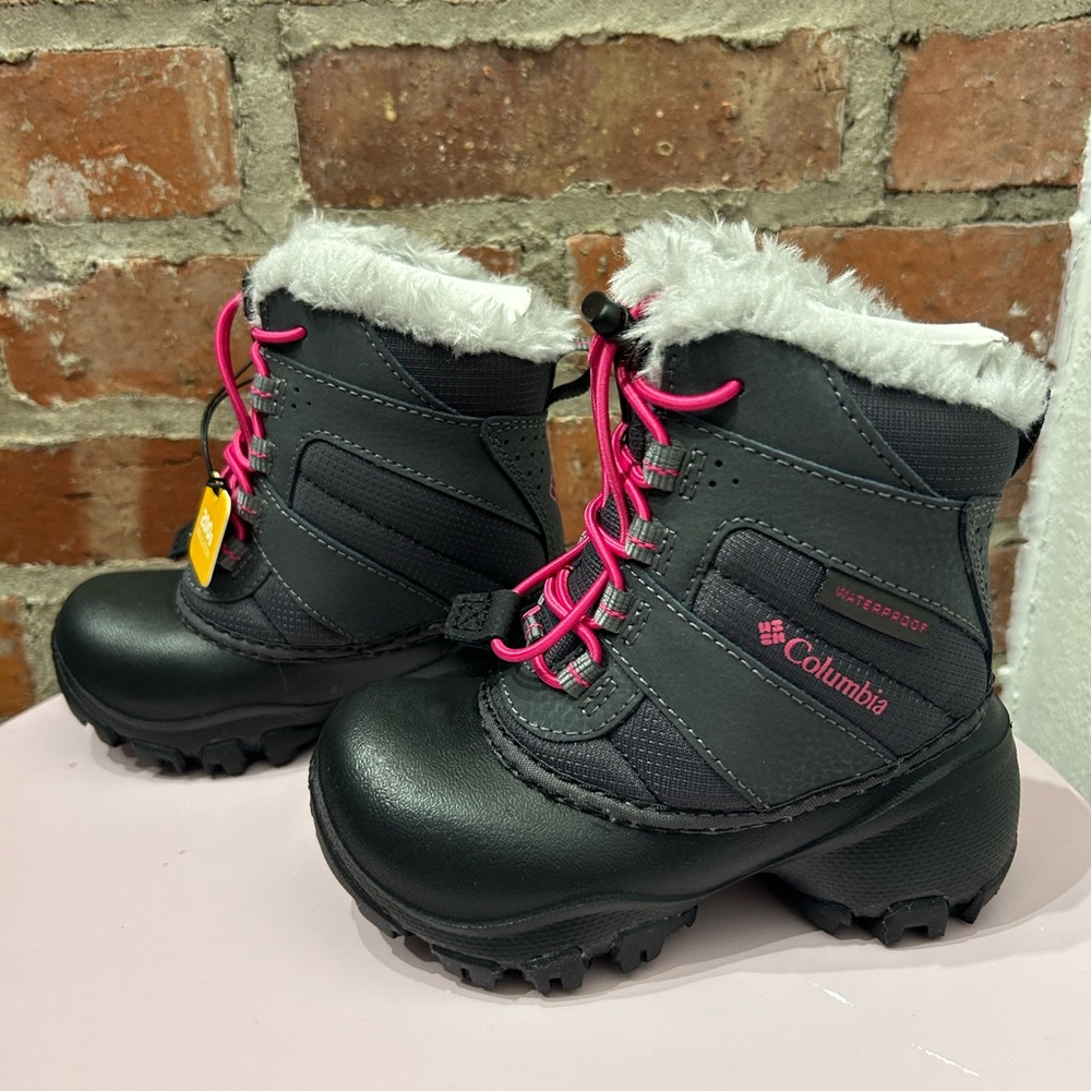 Columbia Kids Snow Boots - Black and Pink